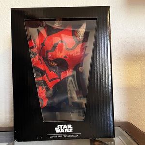 NIB DARTH MAUL STAR WARS MASK LIMITED EDITION DISNEY LATEX